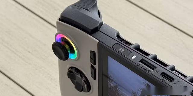 这款游戏掌机而不是Switch2CQ9电子网站任天堂粉丝应该考虑(图5)